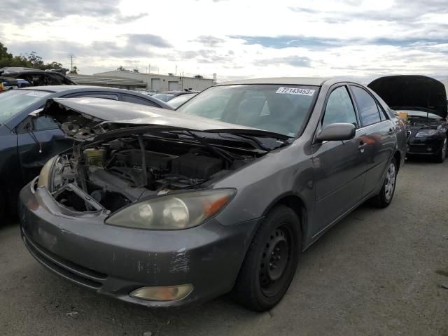 JTDBE32K540289991 - 2004 TOYOTA CAMRY LE GRAY photo 1