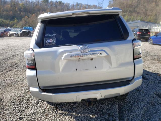 JTEBU5JR0H5431388 - 2017 TOYOTA 4RUNNER SR5/SR5 PREMIUM 银色 照片 6
