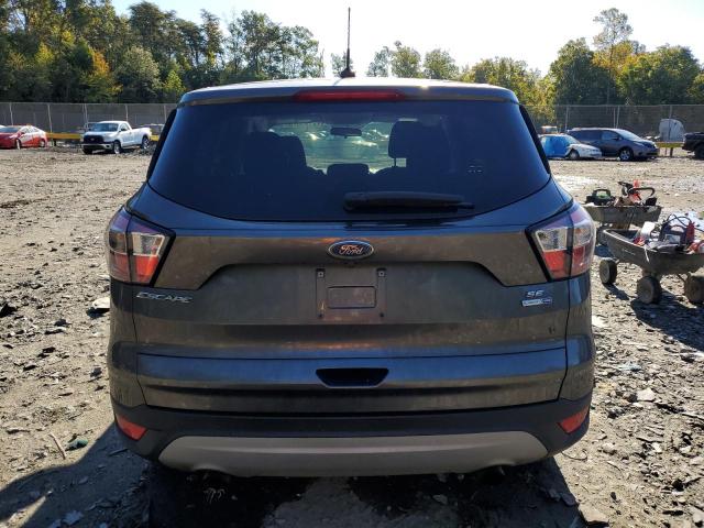 1FMCU9G98HUC44571 - 2017 FORD ESCAPE SE GRAY photo 6