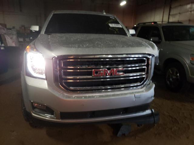 1GKS1FKCXKR123727 - 2019 GMC YUKON XL C1500 SLE SILVER photo 5