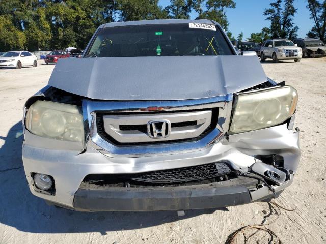 5FNYF3H50AB009979 - 2010 HONDA PILOT EXL SILVER photo 5