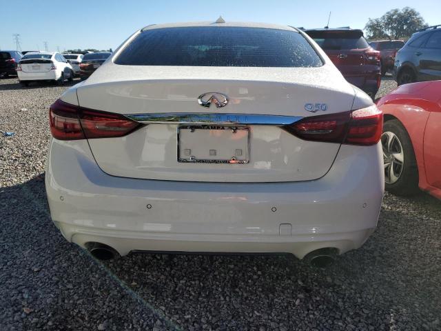 JN1AV7AP3JM160056 - 2018 INFINITI Q50 HYBRID LUXE WHITE photo 6