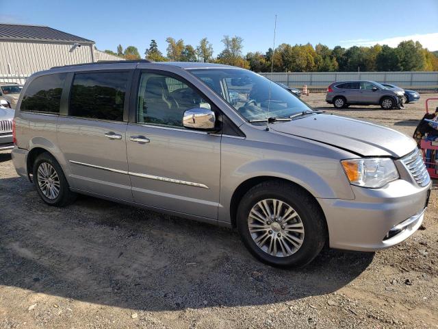 2C4RC1CG2DR734003 - 2013 CHRYSLER TOWN & COU TOURING L SILVER photo 4