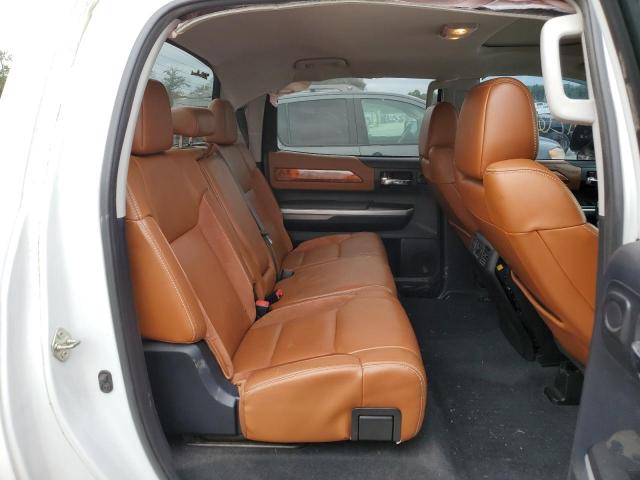 5TFGY5F14EX150440 - 2014 TOYOTA TUNDRA CREWMAX PLATINUM Weiß Foto 10