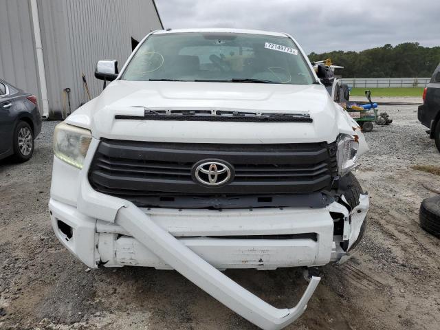 5TFGY5F14EX150440 - 2014 TOYOTA TUNDRA CREWMAX PLATINUM WHITE photo 5