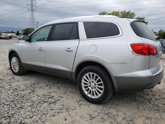 5GALVBED4AJ174043 - 2010 BUICK ENCLAVE CXL SILVER photo 2