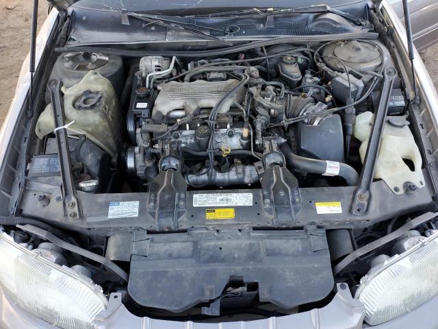 2G1WL52M0V9111460 - 1997 CHEVROLET LUMINA BASE SILVER photo 11