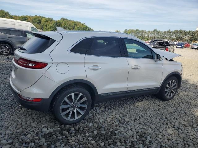 5LMCJ3D9XKUL51670 - 2019 LINCOLN MKC RESERVE WHITE photo 3