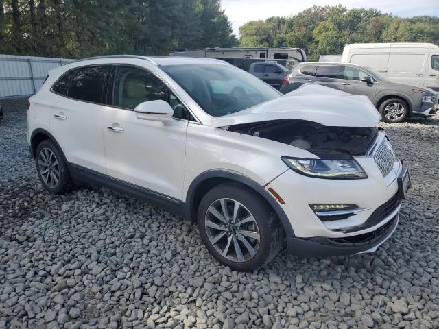 5LMCJ3D9XKUL51670 - 2019 LINCOLN MKC RESERVE WHITE photo 4