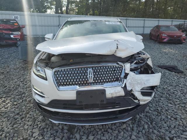 5LMCJ3D9XKUL51670 - 2019 LINCOLN MKC RESERVE WHITE photo 5