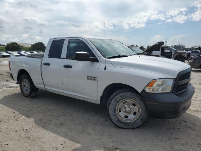1C6RR6FG9JS252038 - 2018 RAM 1500 ST WHITE photo 4