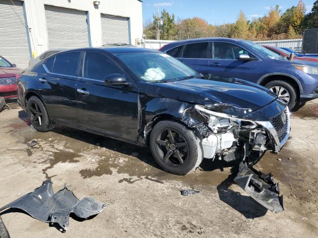 1N4BL4BV3LC195245 - 2020 NISSAN ALTIMA S BLACK photo 4