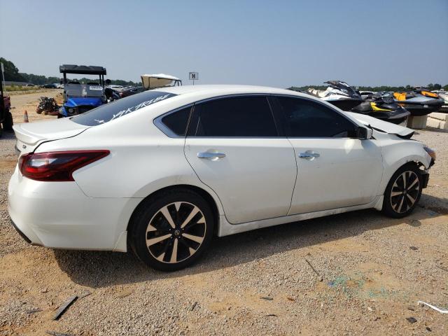 1N4AL3AP9JC138361 - 2018 NISSAN ALTIMA 2.5 WHITE photo 3