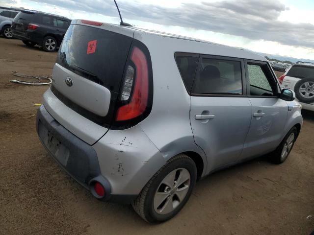 KNDJN2A27F7778216 - 2015 KIA SOUL SILVER photo 3