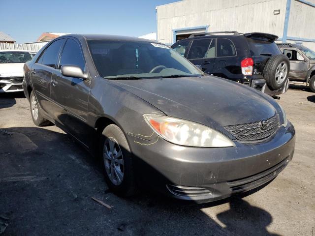 4T1BF32K54U586969 - 2004 TOYOTA CAMRY LE GRAY photo 4