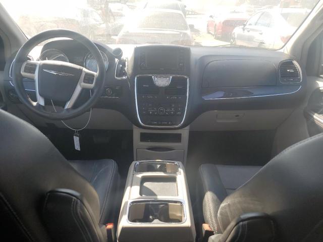 2C4RC1CG1GR303236 - 2016 CHRYSLER TOWN & COU TOURING L RED photo 8