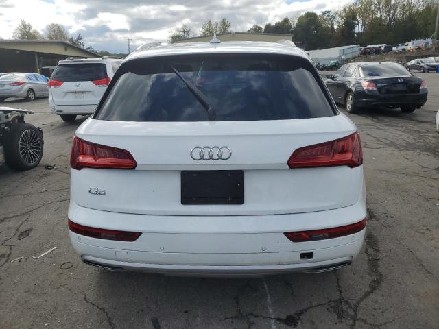 WA1ANAFY6L2064152 - 2020 AUDI Q5 PREMIUM WHITE photo 6