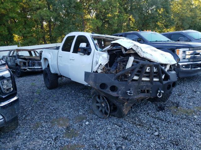 1GTHK63699F150912 - 2009 GMC SIERRA K2500 SLT WHITE photo 4