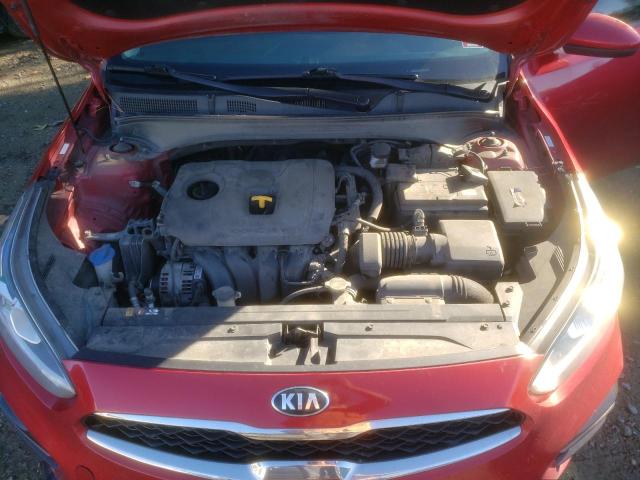 3KPF34AD9KE019277 - 2019 KIA FORTE GT LINE RED photo 11