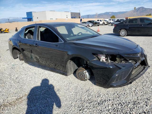 4T1G11AK2PU804154 - 2023 TOYOTA CAMRY SE NIGHT SHADE BLACK photo 4