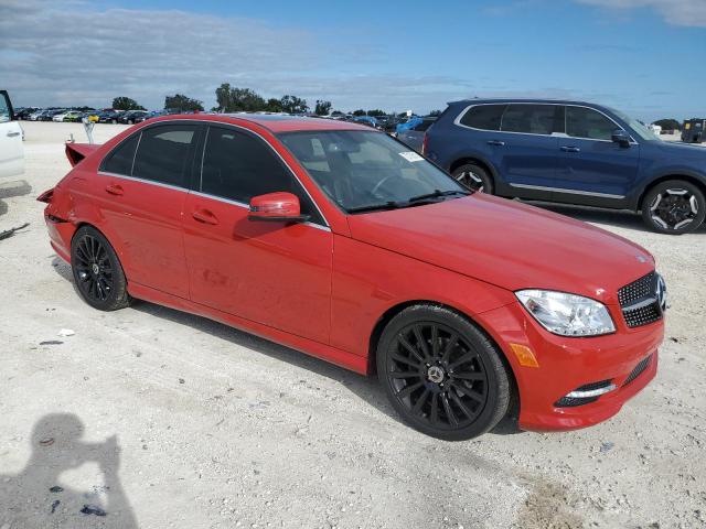 WDDGF5EB3BA444254 - 2011 MERCEDES-BENZ C 300 RED photo 4