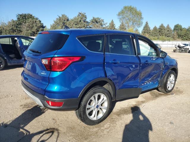 1FMCU9GD4KUC21476 - 2019 FORD ESCAPE SE BLUE photo 3