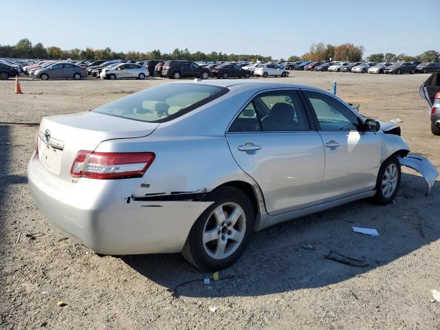 4T1BF3EK4AU570687 - 2010 TOYOTA CAMRY BASE SILVER photo 3