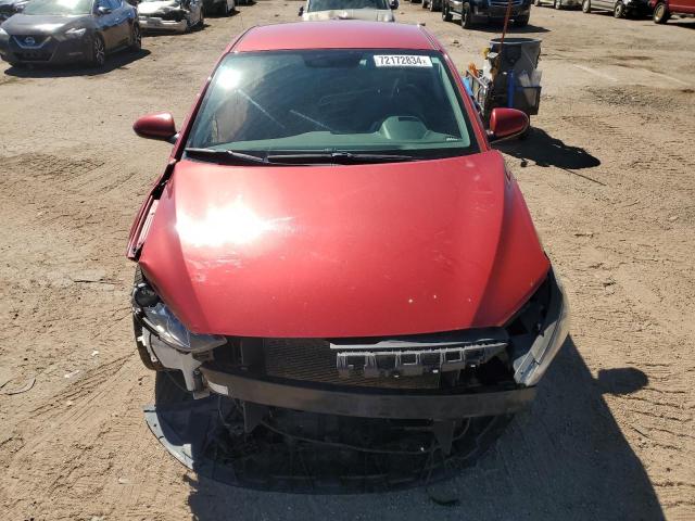 5NPD84LF6JH288435 - 2018 HYUNDAI ELANTRA SEL RED photo 11