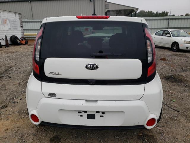 KNDJX3A53G7276752 - 2016 KIA SOUL ! WHITE photo 6