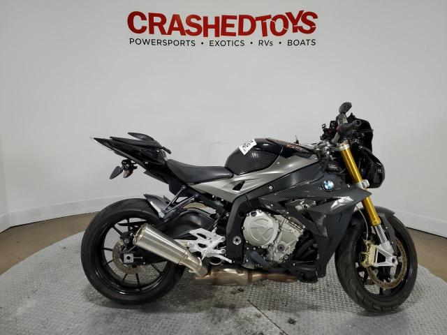 WB10D1201FZ696201 - 2015 BMW S 1000 R GRAY photo 1