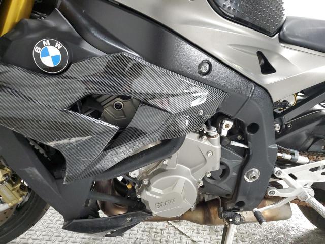 WB10D1201FZ696201 - 2015 BMW S 1000 R GRAY photo 6