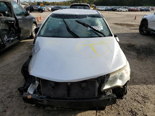 4T4BF1FK9DR294441 - 2013 TOYOTA CAMRY L SILVER photo 5