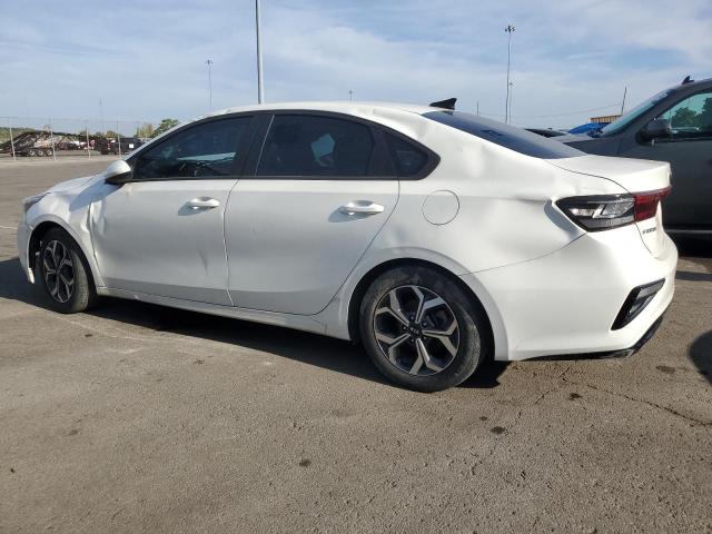 3KPF24AD8LE254497 - 2020 KIA FORTE FE WHITE photo 2