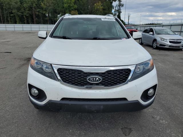 5XYKUDA61DG400091 - 2013 KIA SORENTO EX WHITE photo 5