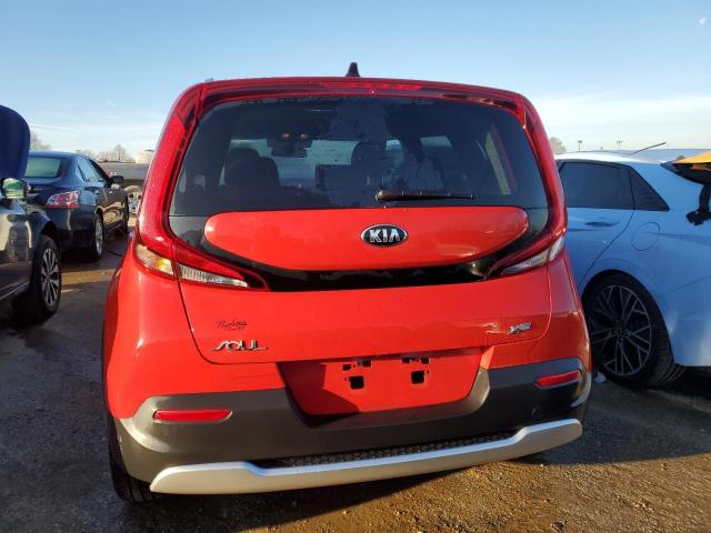 KNDJ23AU5L7024324 - 2020 KIA SOUL LX RED photo 6