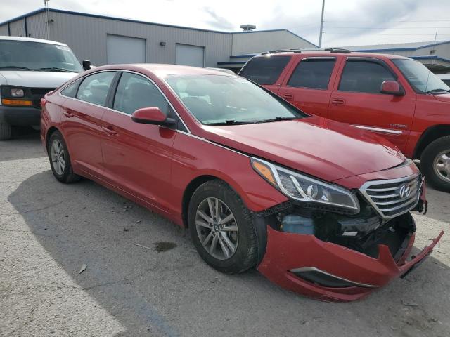 5NPE24AF3HH572866 - 2017 HYUNDAI SONATA SE RED photo 4