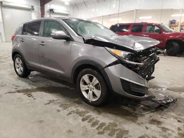 KNDPB3A25D7464263 - 2013 KIA SPORTAGE BASE GRAY photo 4