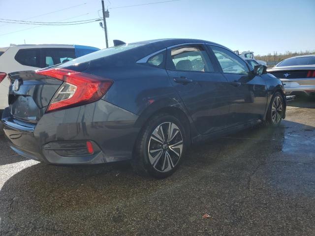 JHMFC1F36JX011892 - 2018 HONDA CIVIC EX BLUE photo 3