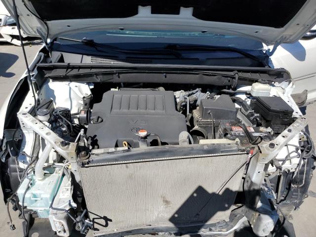 5TDKKRFH3GS136084 - 2016 TOYOTA HIGHLANDER XLE WHITE photo 12