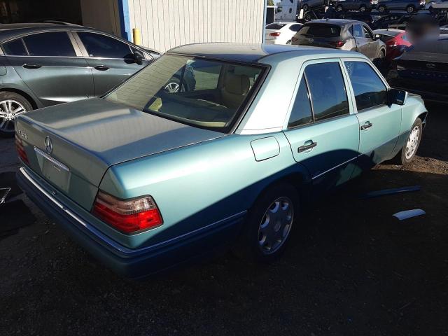 WDBEA32E2RC145337 - 1994 MERCEDES-BENZ E320 320 BLUE photo 3