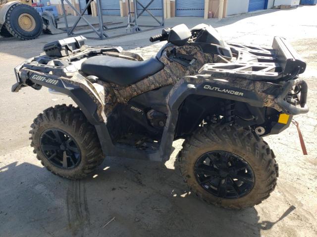 3JBLKAU21KJ000005 - 2019 CAN-AM OUTLANDER XT 850 TWO TONE photo 1