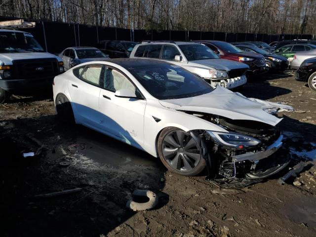 5YJSA1E50NF471509 - 2022 TESLA MODEL S WHITE photo 4