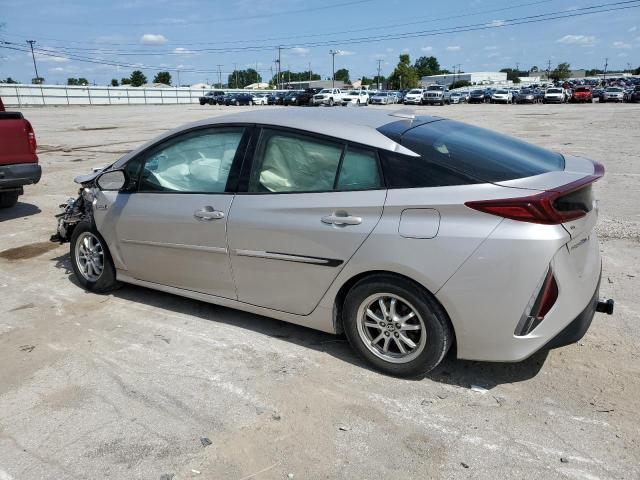 JTDKARFP7H3063086 - 2017 TOYOTA PRIUS PRIM SILVER photo 2