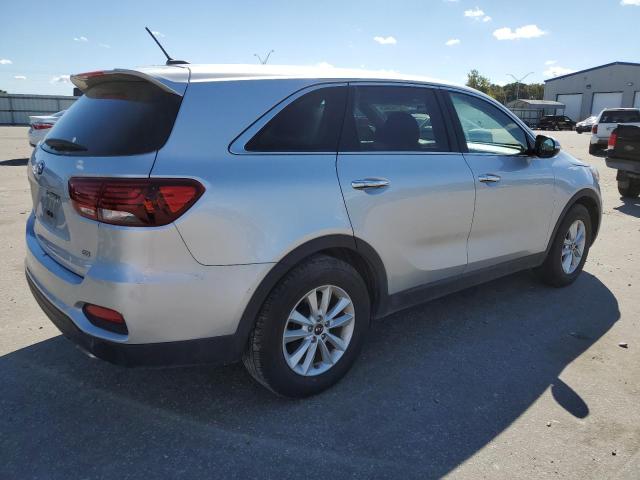 5XYPG4A30KG542903 - 2019 KIA SORENTO L SILVER photo 3