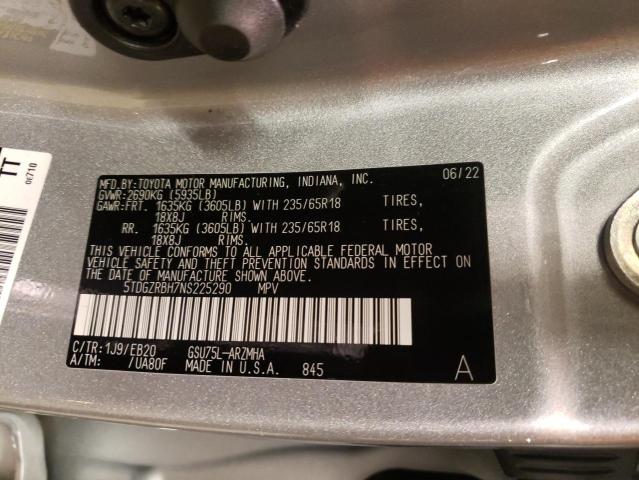 5TDGZRBH7NS225290 - 2022 TOYOTA HIGHLANDER XLE SILVER photo 13