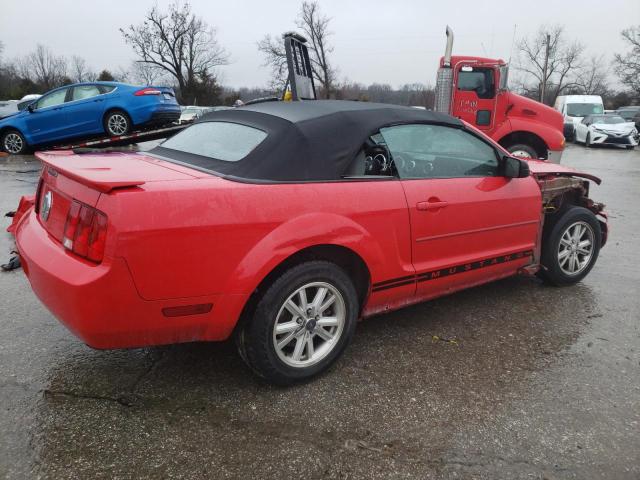 1ZVHT84N285138066 - 2008 FORD MUSTANG RED photo 3