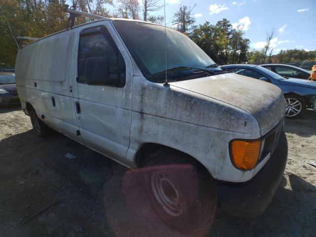 1FTRE14203HB04407 - 2003 FORD ECONOLINE E150 VAN WHITE photo 4