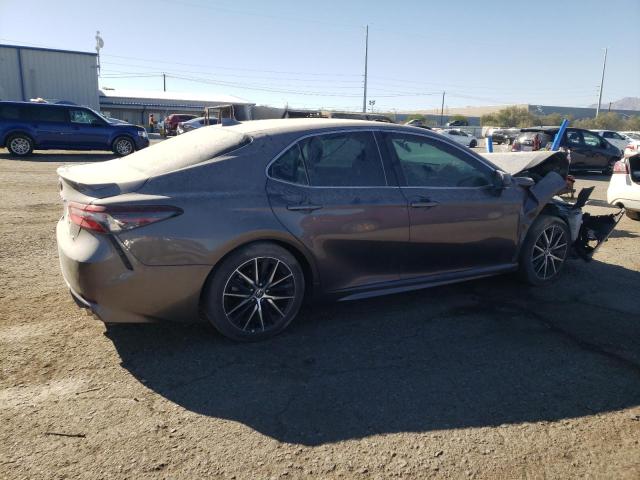 4T1G11AK8RU878004 - 2024 TOYOTA CAMRY SE NIGHT SHADE GRAY photo 3