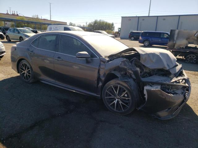 4T1G11AK8RU878004 - 2024 TOYOTA CAMRY SE NIGHT SHADE GRAY photo 4