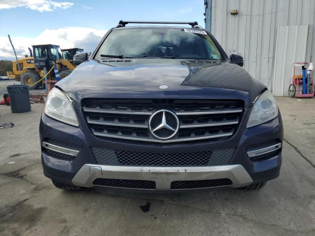 4JGDA5HB2CA035649 - 2012 MERCEDES-BENZ ML 350 4MATIC BLUE photo 5